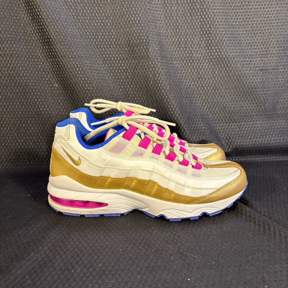 Unisex Nike Air Max 95
Peanut Butter & Jelly (GS)